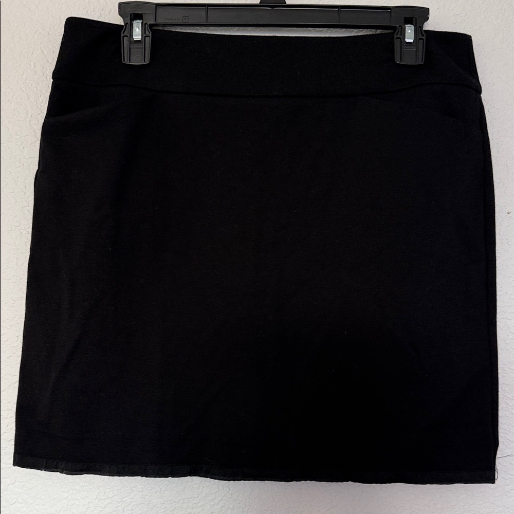 White House Black Market Elegant Black Mini Skirt
